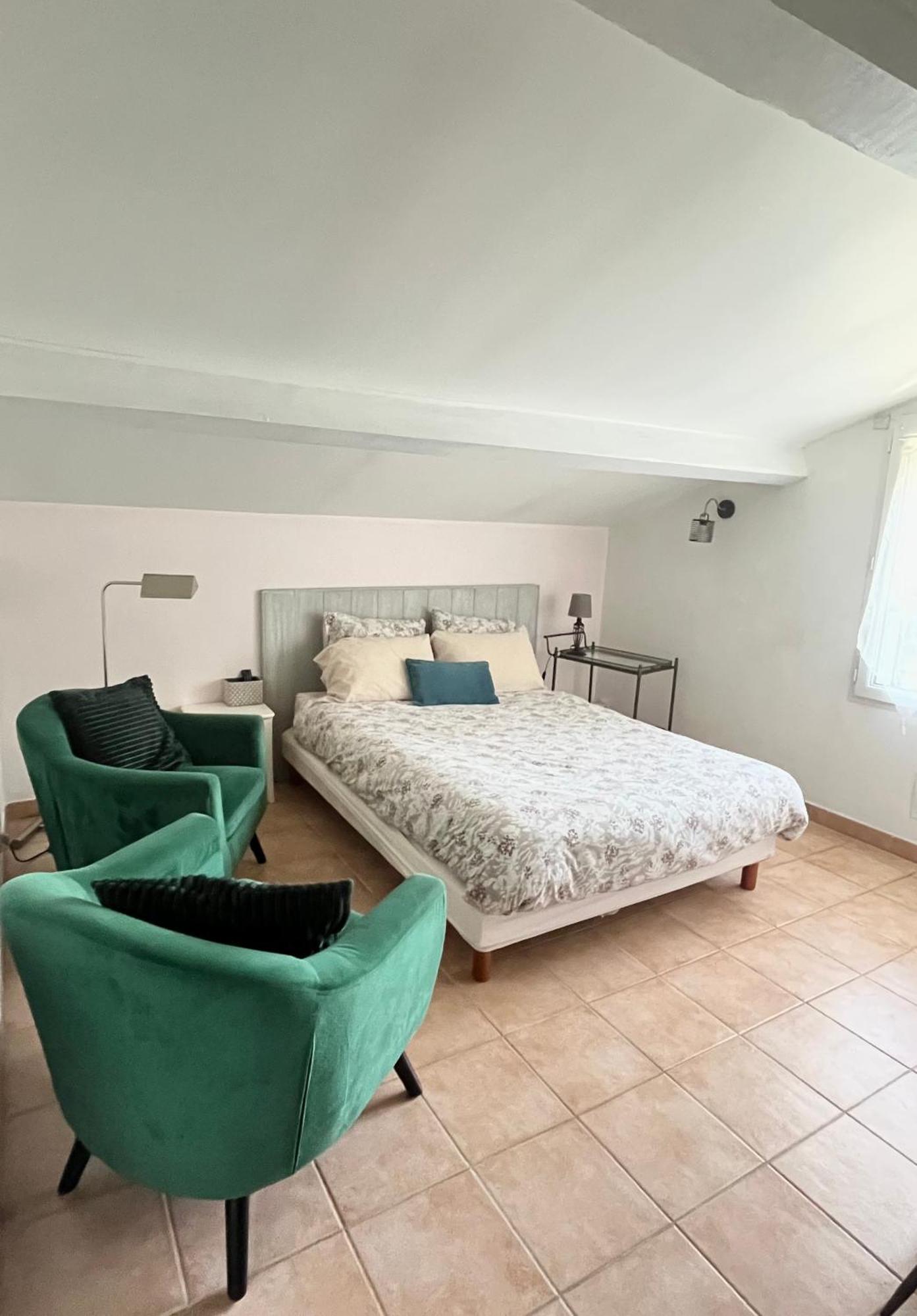 Bed and Breakfast Mas Saint-Ange Lunel  Exterior foto