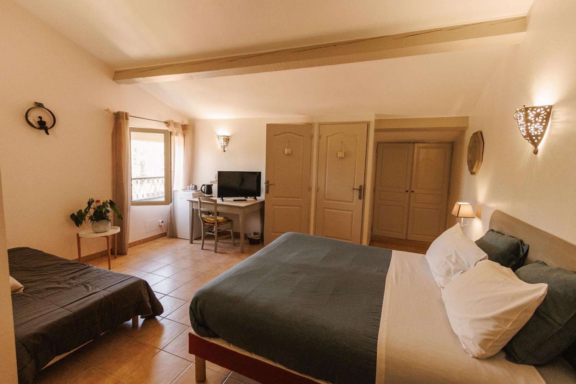 Bed and Breakfast Mas Saint-Ange Lunel  Exterior foto