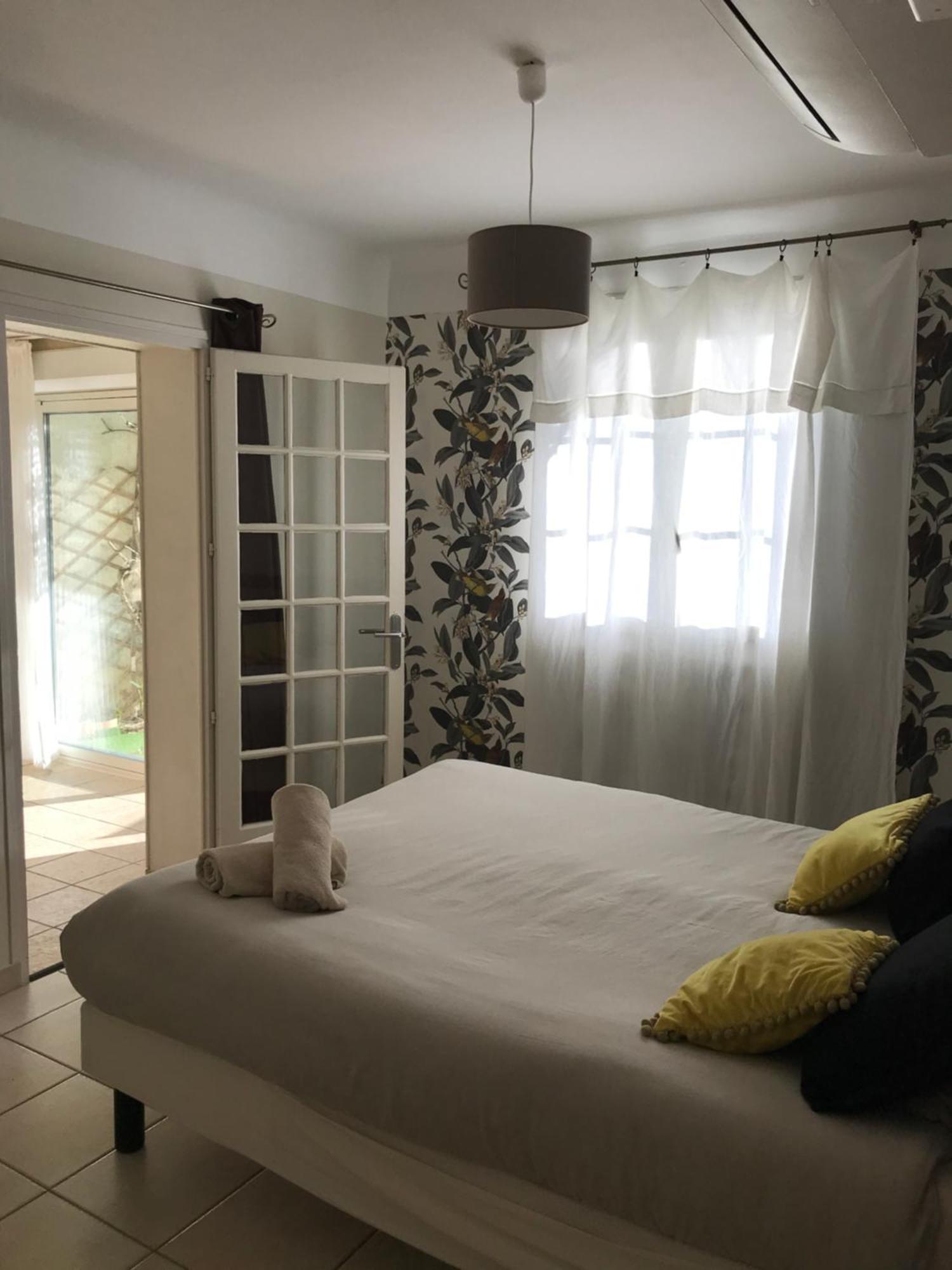Bed and Breakfast Mas Saint-Ange Lunel  Exterior foto